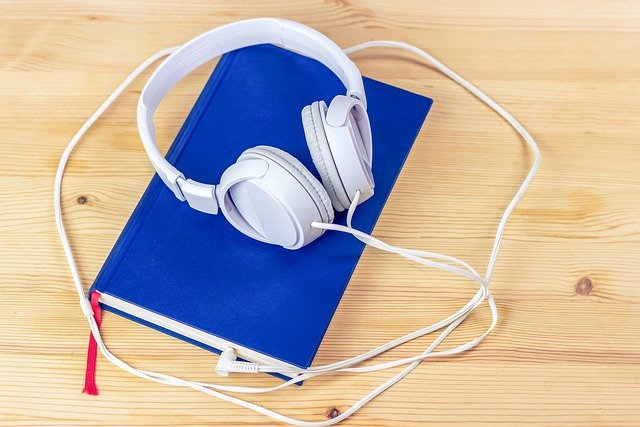 audiobook, tablet, touch screen, read, a book, mobile, training, multimedia, computer, technology, ereader, digital, modern, online, information, data, literature, think, books, pages, to learn, to study, book pages, wisdom, paper, text, audio book, radio play, listen, audiobook, audiobook, audiobook, audiobook, audiobook, audio book, audio book